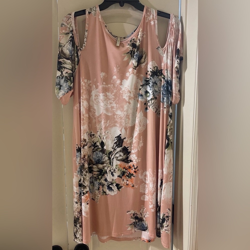 BELLAMIE Peachy Pink Short Floral Slinky Dress